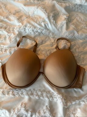 PINK Victoria's Secret Nude/Tan Wear Everywhere Super Push up Bra